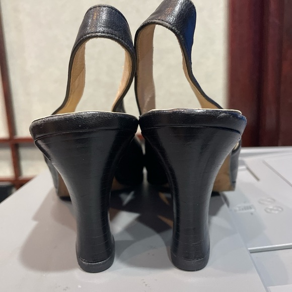 Vintage Prada Low Kitten Heel Black Slingback Size 36,  US 6 with 3” heels - Picture 2 of 6